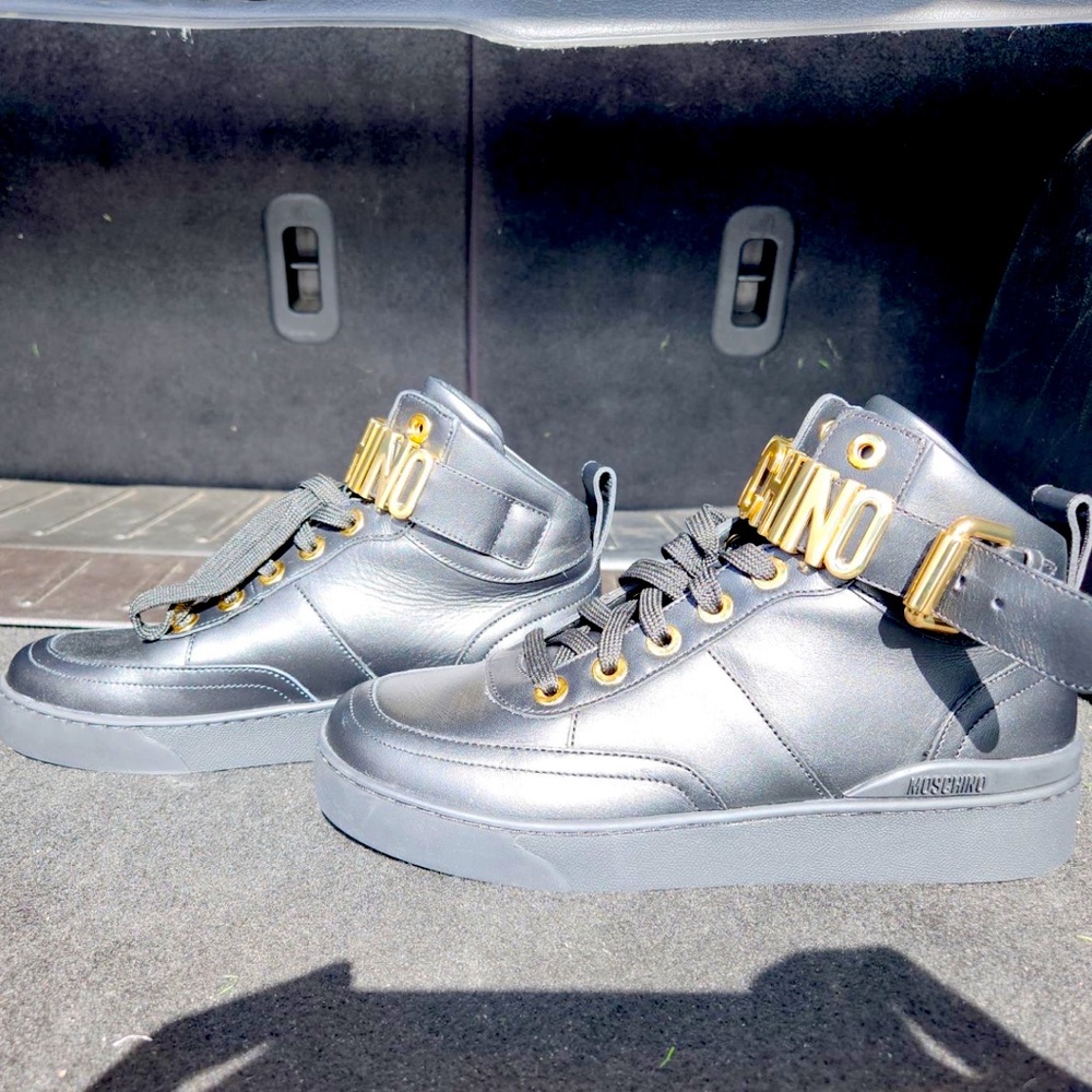 Brand New Moschino black shoe